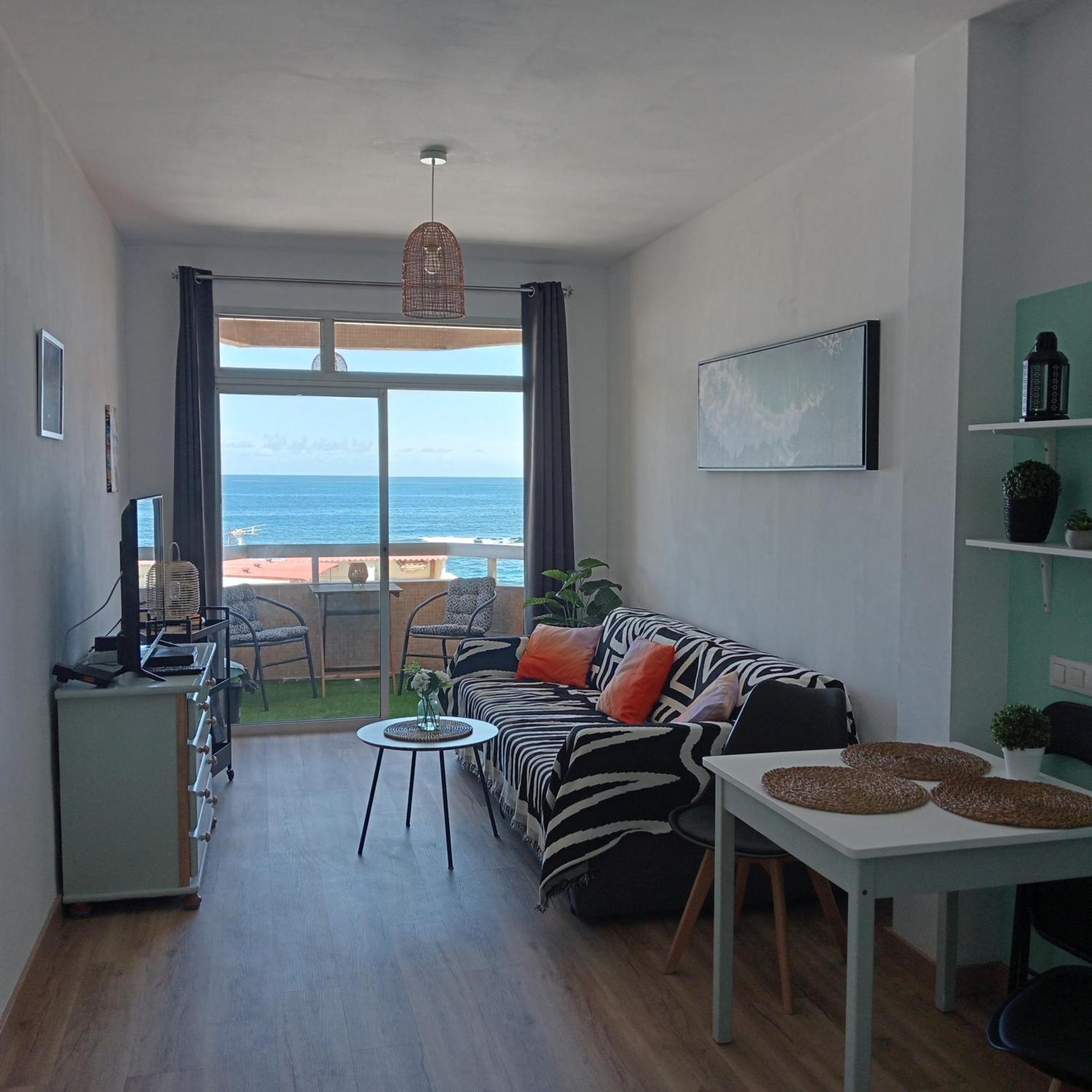 Luas Beachfront House Canteras Apartament *